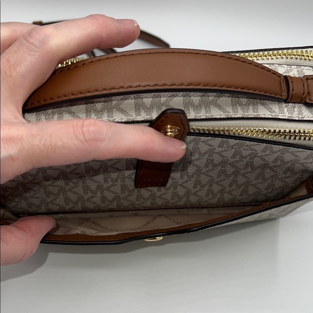 Michael Kors Gray and Brown Crossbody Bag - Picture 8 of 13